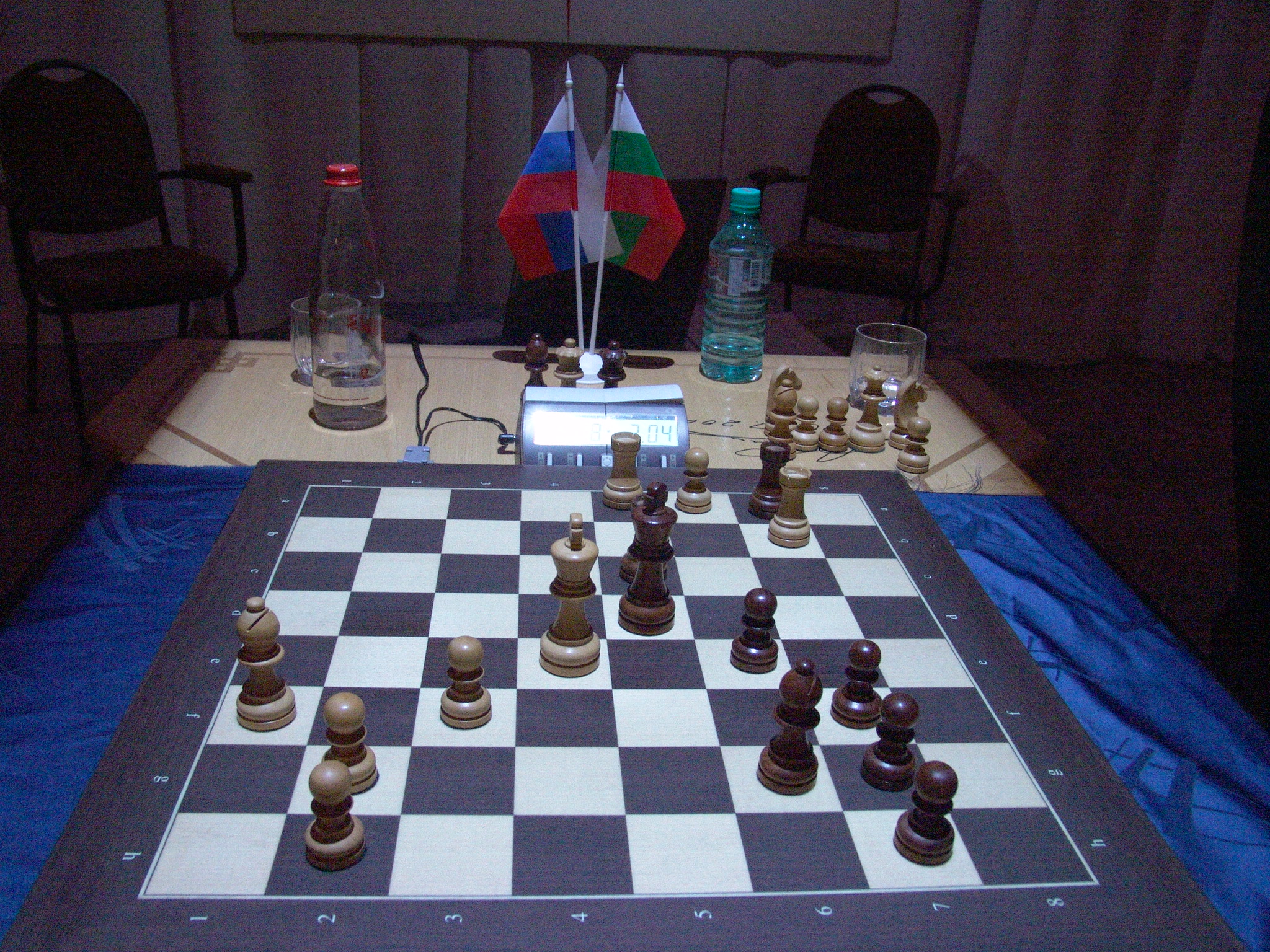 Schlussstellung nach der letzten Tiebreak-Partie am Originaltisch in Elista